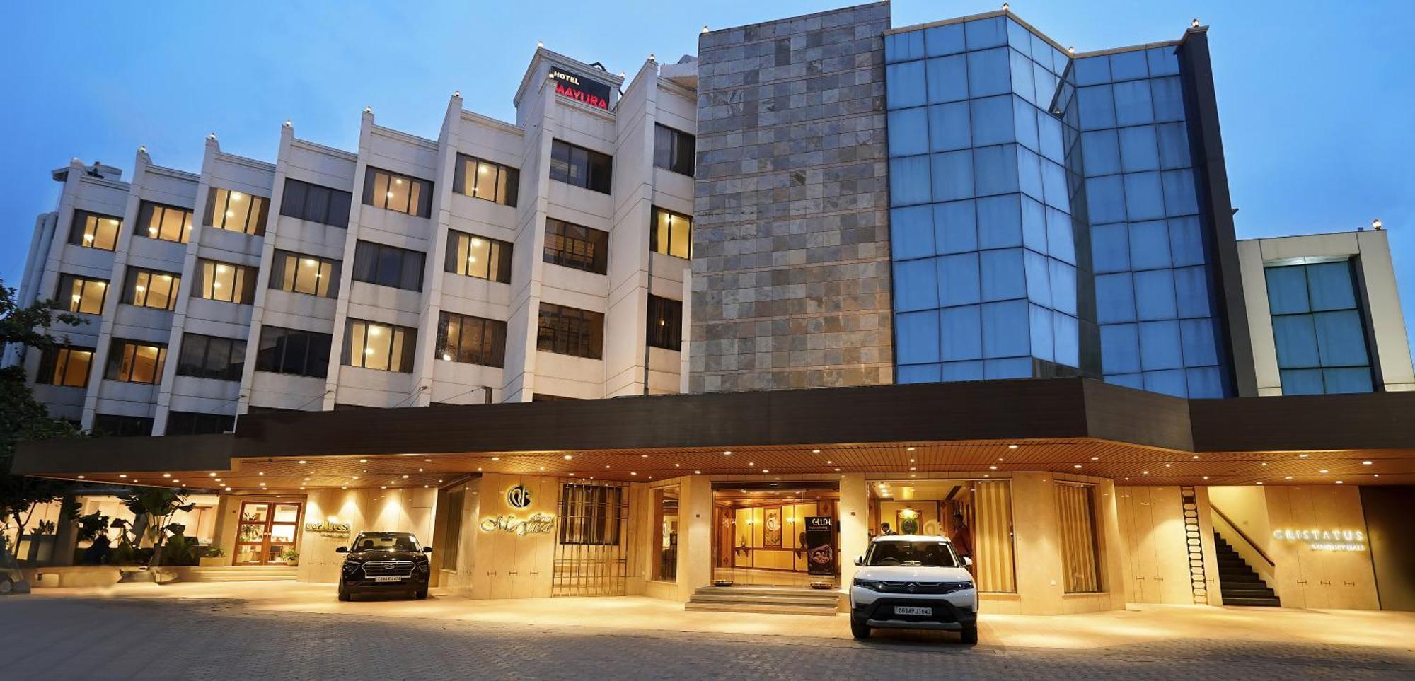 Hotel Mayura Rāipur Exterior foto